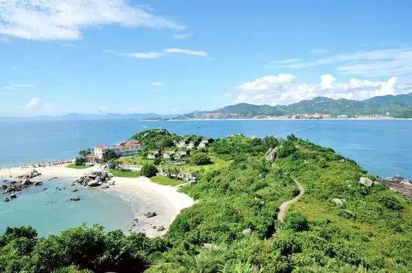 来东中街遇到困难找“荧光绿” 沈阳公安交警大东大队设立服务站,专门为您服务